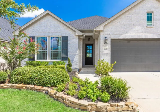 3rd image of 1028 Open Sky Dr, Katy, TX 77493 | MLS# 88635235