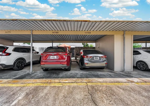 32nd image of 14769 Perthshire Rd, Houston, TX 77079 | MLS# 50027003
