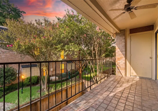 12th image of 1601 S Shepherd Dr #243, Houston, TX 77019 | MLS# 60264878