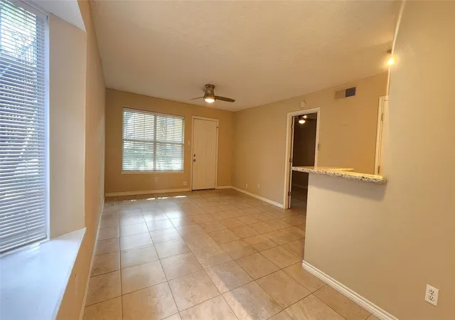 2nd image of 3224 Timmons Ln #129, Houston, TX 77027 | MLS# 97098066