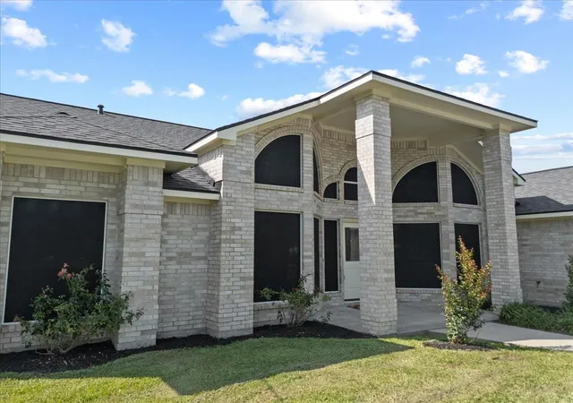 2nd image of 3337 Bridgette Ln, Baytown, TX 77523 | MLS# 94113073