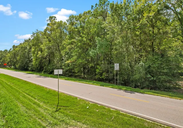4th image of 29819 Huffman Cleveland Rd, Huffman, TX 77336 | MLS# 71712806