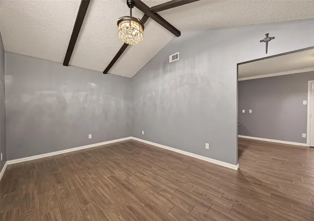 3rd image of 7502 Nightingale Cir, Texas City, TX 77591 | MLS# 62227586
