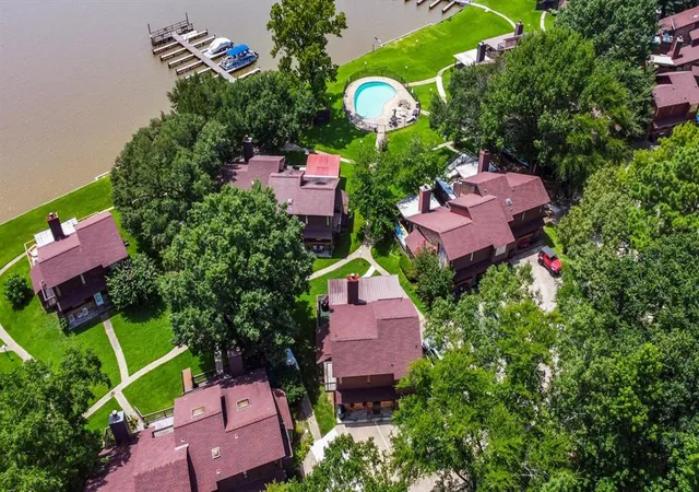 38th image of 200 Fountain Lake W #116, Livingston, TX 77351 | MLS# 87276312