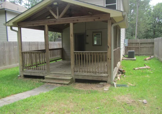 Photo 2 of Sale Pending at 28612 Netawaka, Huntsville, TX 77320 | MLS# 81324044 | Listing updated on 2026-08-30