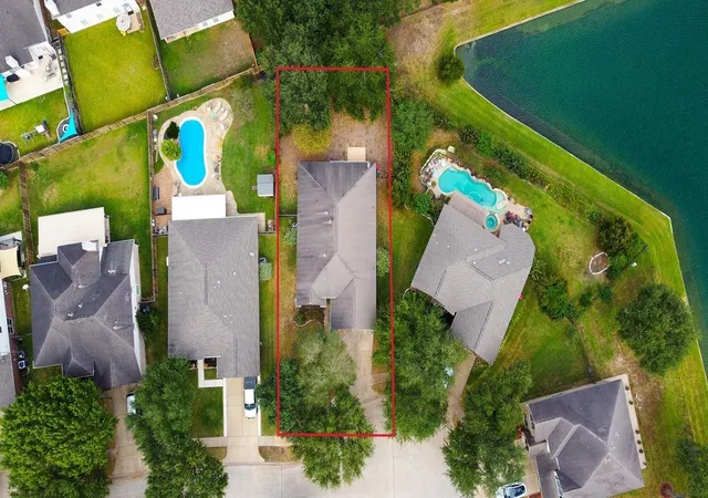 Photo 2 of Sale Pending at 25910 N Lakefair Dr, Richmond, TX 77406 | MLS# 14645098 | Listing updated on 2026-09-19