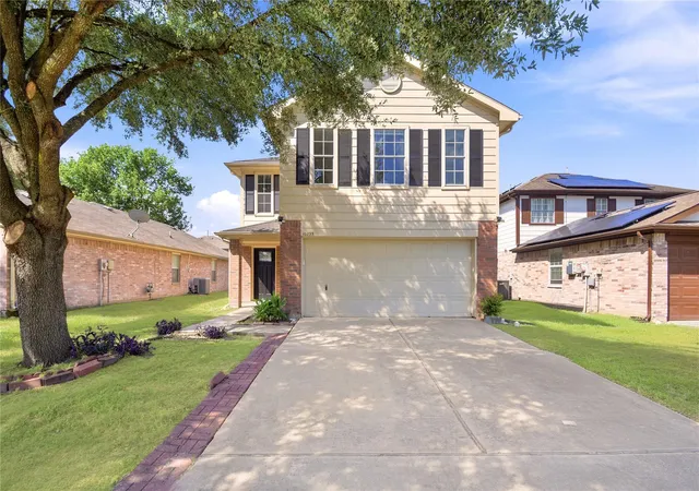 Photo 1 of Single family home for sale at 10235 Revelstoke Dr, Houston, TX 77086 | MLS# 58099762 | Listing updated on 2026-08-19