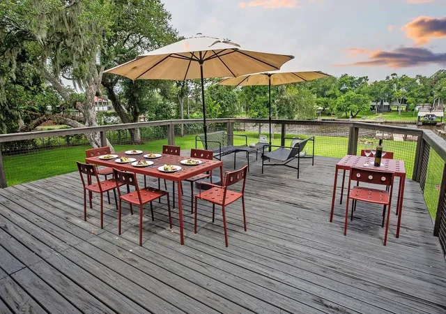 5th image of 1056 County Road 297 Cir, Bay City, TX 77414 | MLS# 33277387