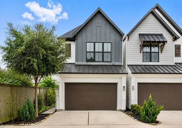 Photo 3 of Single family home for sale at 10937 Fire Crk Dr, Houston, TX 77043 | MLS# 59847853 | Listing updated on 2026-09-16