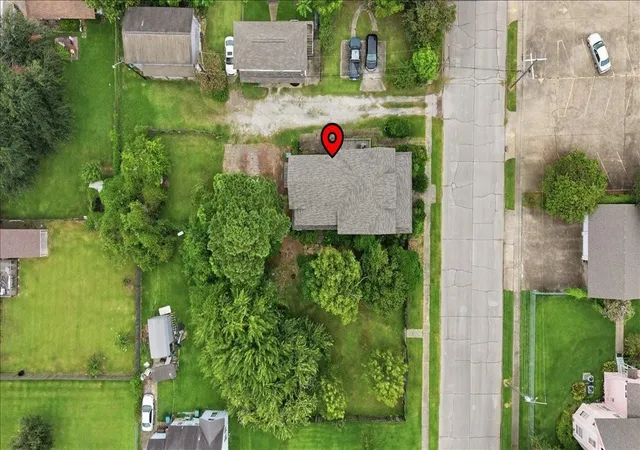 5th image of 605 3Rd St, Orange, TX 77630 | MLS# 87454019