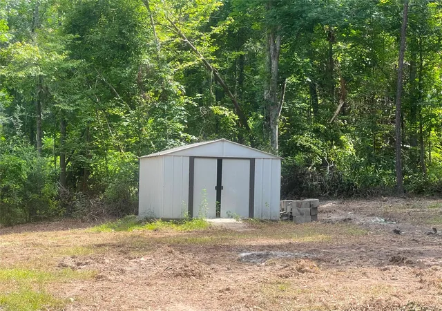 Photo 3 of Single family home for sale at 1036 Big Ft Wallace Trl, Livingston, TX 77351 | MLS# 43493131 | Listing updated on 2026-08-26