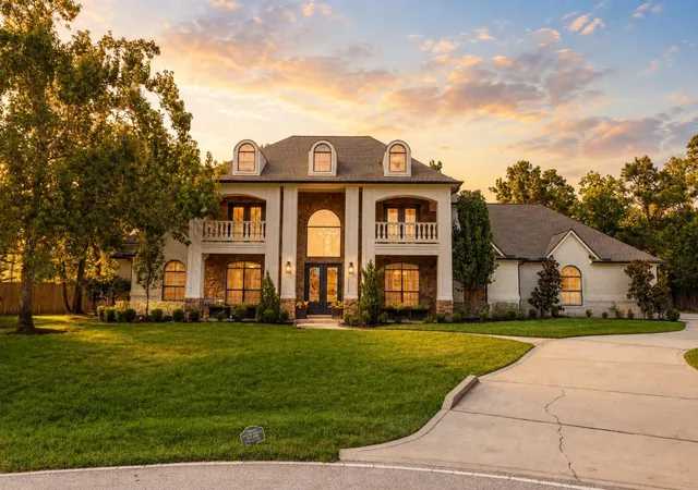 Photo 2 of Single family home for sale at 25322 Piney Bend Ct, Spring, TX 77389 | MLS# 53333471 | Listing updated on 2026-08-29