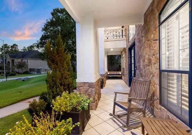 Photo 4 of Single family home for sale at 25322 Piney Bend Ct, Spring, TX 77389 | MLS# 53333471 | Listing updated on 2026-08-29