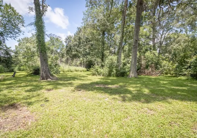 Homes for sale in Old River Winfree, TX | 13119 Live Oak Ln, Old River Winfree, TX 77535 | MLS# 66491775
