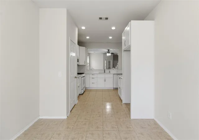 Photo 4 of Sale Pending at 19910 Roycroft Ln, Richmond, TX 77407 | MLS# 53144451 | Listing updated on 2026-09-06
