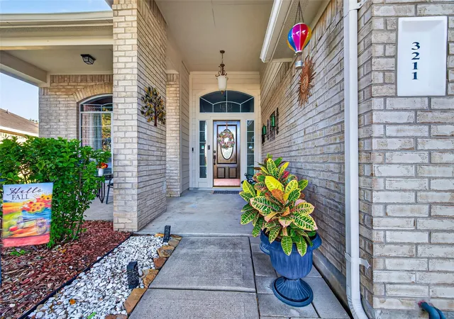 Photo 3 of Single family home for sale at 3211 Painted Meadow Cir, Katy, TX 77449 | MLS# 37896694 | Listing updated on 2026-09-12