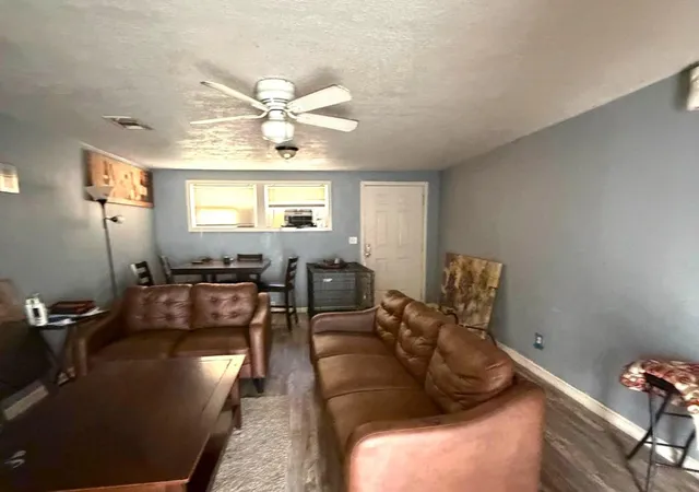 Photo 4 of Sale Pending at 802 S Virginia St, La Porte, TX 77571 | MLS# 14775727 | Listing updated on 2026-10-05