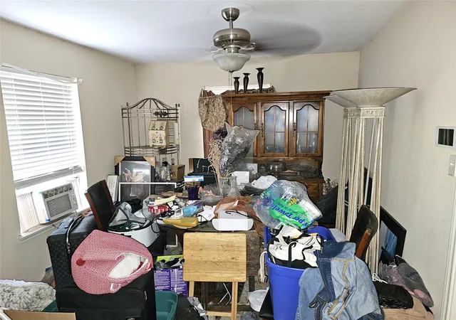 5th image of 8121 Livingston St, Houston, TX 77051 | MLS# 30872542