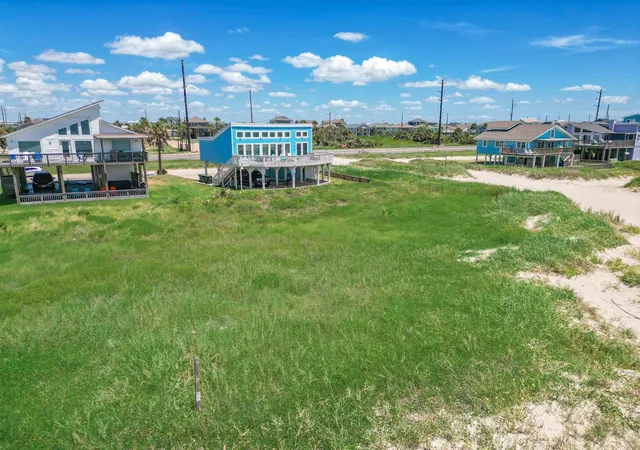 Photo 3 of Land for sale at 22502 Kennedy Dr, Galveston, TX 77554 | MLS# 20186169 | Listing updated on 2026-09-03