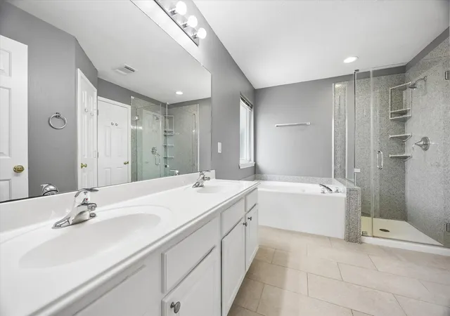 Photo 4 of Single family home for sale at 20323 Fairfield Park Way, Cypress, TX 77433 | MLS# 77630741 | Listing updated on 2026-09-12