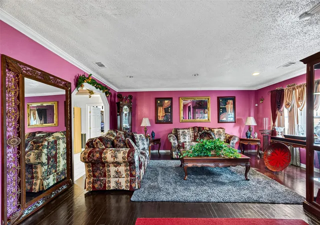 4th image of 5102 Cortelyou Ln, Houston, TX 77021 | MLS# 32637648