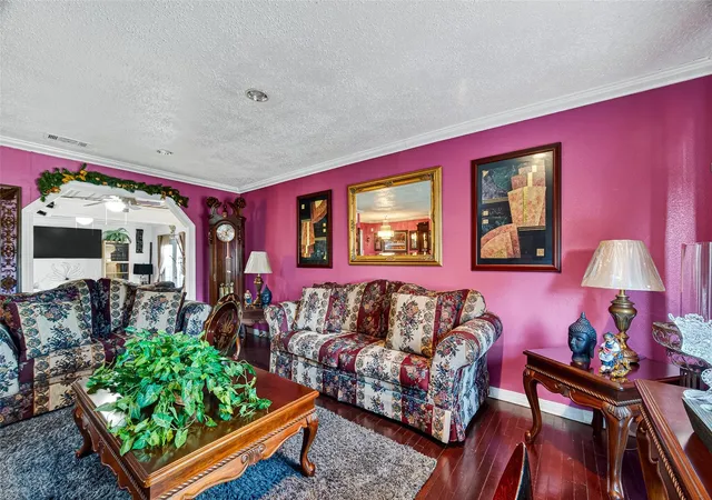5th image of 5102 Cortelyou Ln, Houston, TX 77021 | MLS# 32637648