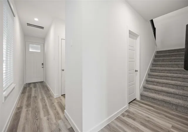 2nd image of 3241 Summercrisp Hollow Ln, Pearland, TX 77581 | MLS# 78510793