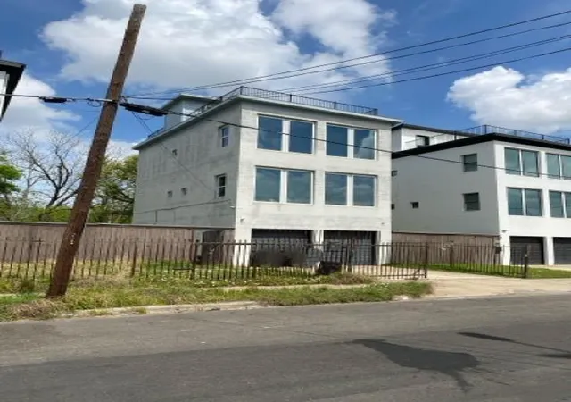 1st image of 3419 Rawley St, Houston, TX 77020 | MLS# 94764294
