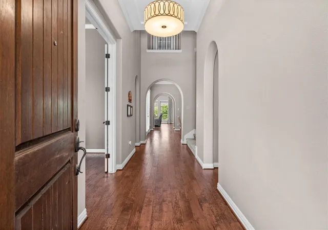 3rd image of 130 E Cove View Trl, Spring, TX 77389 | MLS# 45711905