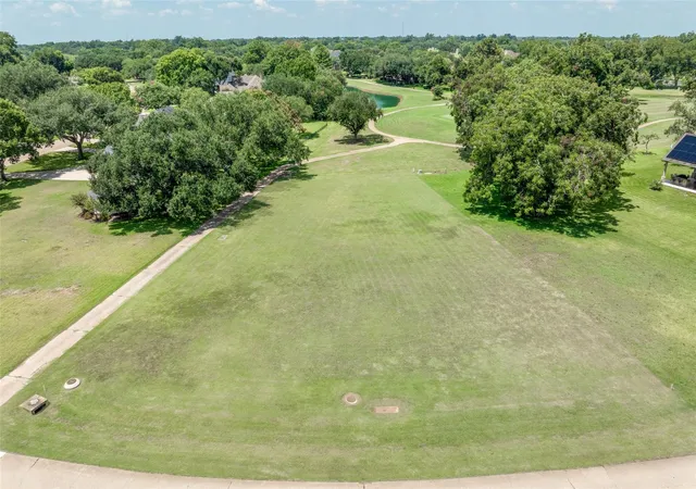 Photo 2 of Sale Pending at 5319 Windrush St, Fulshear, TX 77441 | MLS# 12819895 | Listing updated on 2026-09-17