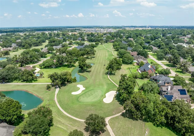 Photo 3 of Sale Pending at 5319 Windrush St, Fulshear, TX 77441 | MLS# 12819895 | Listing updated on 2026-09-17