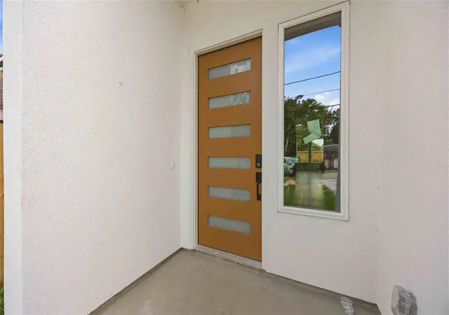 3rd image of 3704 Mount Pleasant St #A/B, Houston, TX 77021 | MLS# 47609814