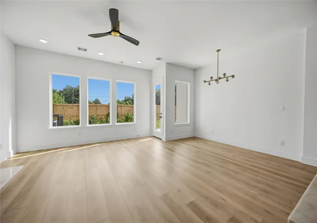 5th image of 3704 Mount Pleasant St #A/B, Houston, TX 77021 | MLS# 47609814