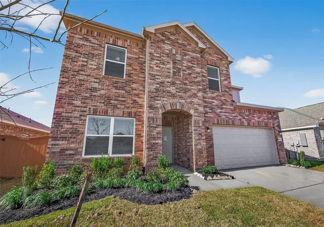 2nd image of 2203 Port Jackson Dr, Texas City, TX 77568 | MLS# 37228986