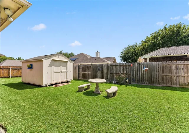 32nd image of 18 Prairie Knoll Dr, Santa Fe, TX 77510 | MLS# 23821788