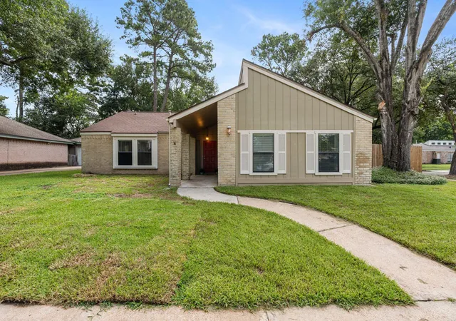 Photo 1 of Single family home for sale at 14923 Forest Lodge Ct, Houston, TX 77070 | MLS# 40631481 | Listing updated on 2026-07-27