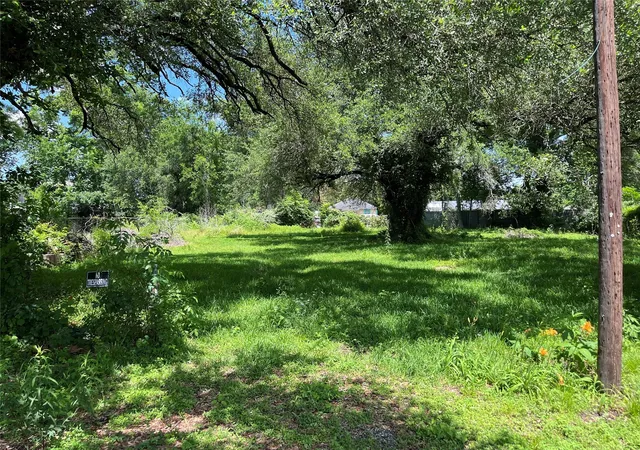 Photo 2 of Land for sale at 6700 Sandra St, Houston, TX 77028 | MLS# 41865993 | Listing updated on 2026-06-25