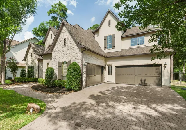 2nd image of 98 W Ambassador Bnd, Spring, TX 77382 | MLS# 43110800