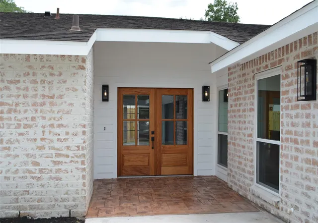 5th image of 418 Briar Hill Dr, Houston, TX 77042 | MLS# 9628752
