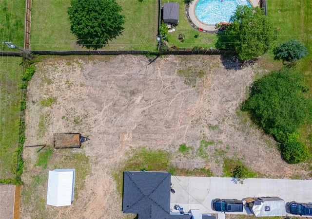 Photo 2 of Land for sale at 10420 Valley Dr N, Willis, TX 77318 | MLS# 41905591 | Listing updated on 2026-08-13