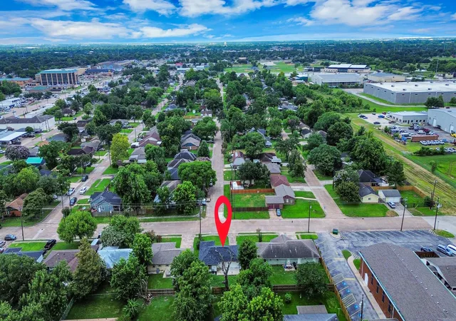 34th image of 213 W 8th St, Deer Park, TX 77536 | MLS# 71887242