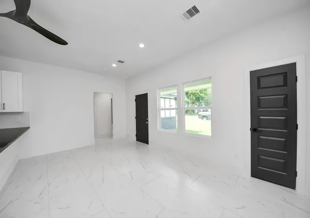 4th image of 213 W 8Th St, Deer Park, TX 77536 | MLS# 71887242