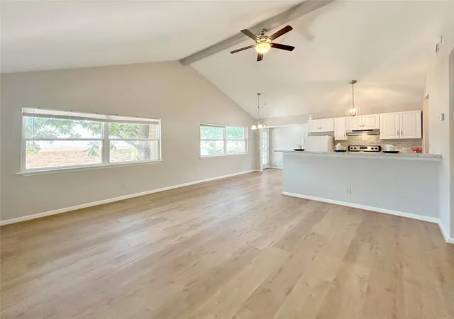 2nd image of 15095 Conroe Bay Blvd, Willis, TX 77318 | MLS# 97104447