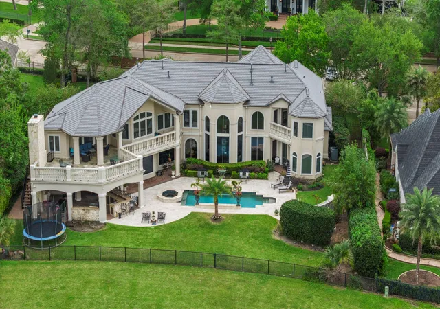 2nd image of 9 Waters Lake Blvd, Missouri City, TX 77459 | MLS# 10950710