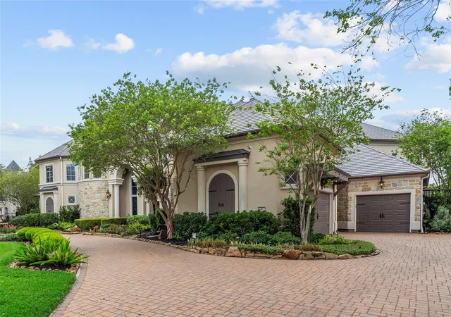 Photo 3 of Single family home for sale at 9 Waters Lake Blvd, Missouri City, TX 77459 | MLS# 10950710 | Listing updated on 2026-08-23