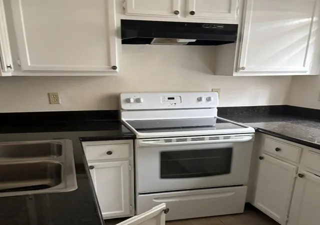 Photo 3 of Townhouse for sale at 9901 Sharpcrest St #9, Houston, TX 77036 | MLS# 23301931 | Listing updated on 2026-08-06