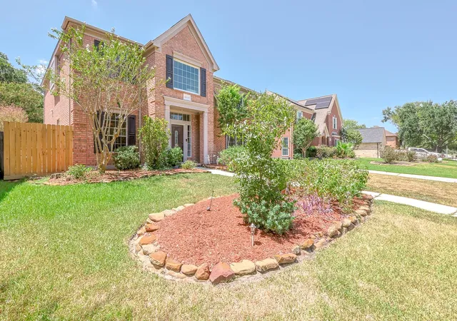 Photo 4 of Single family home for sale at 19623 Teller Blvd, Spring, TX 77388 | MLS# 34266101 | Listing updated on 2026-08-25