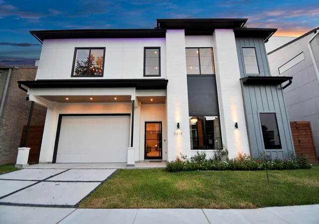 3rd image of 5414 John Dreaper Dr, Houston, TX 77056 | MLS# 53907823