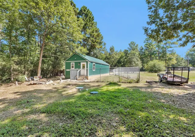 22nd image of 2075 Mangum Rd, Livingston, TX 77351 | MLS# 52693750