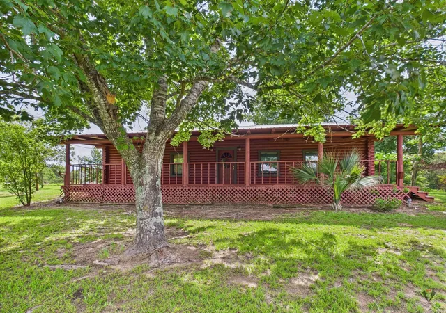Homes for sale in Avinger, TX | 32332 W State Hwy 49, Avinger, TX 75630 | MLS# 91921487